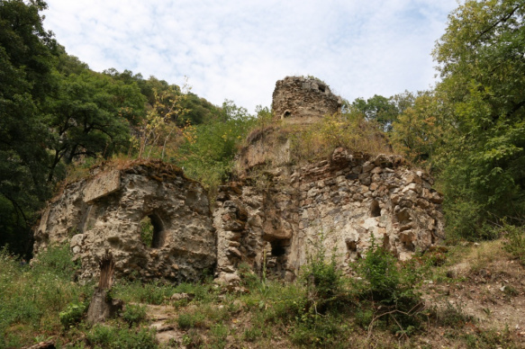 Tavush, Thakhkavan, Chhmurad monastery (XII-XIII cc)