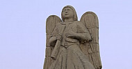 Angel, Ghazanchetsots Cathedral, Statue